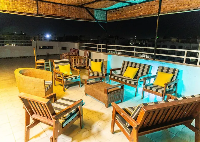 Apartment Sultan's Suite-chill Out Roof Terrace-3 Bedrooms